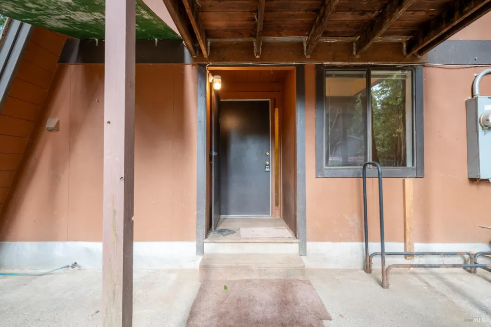 24558 Lilac Drive Willits, CA 95490