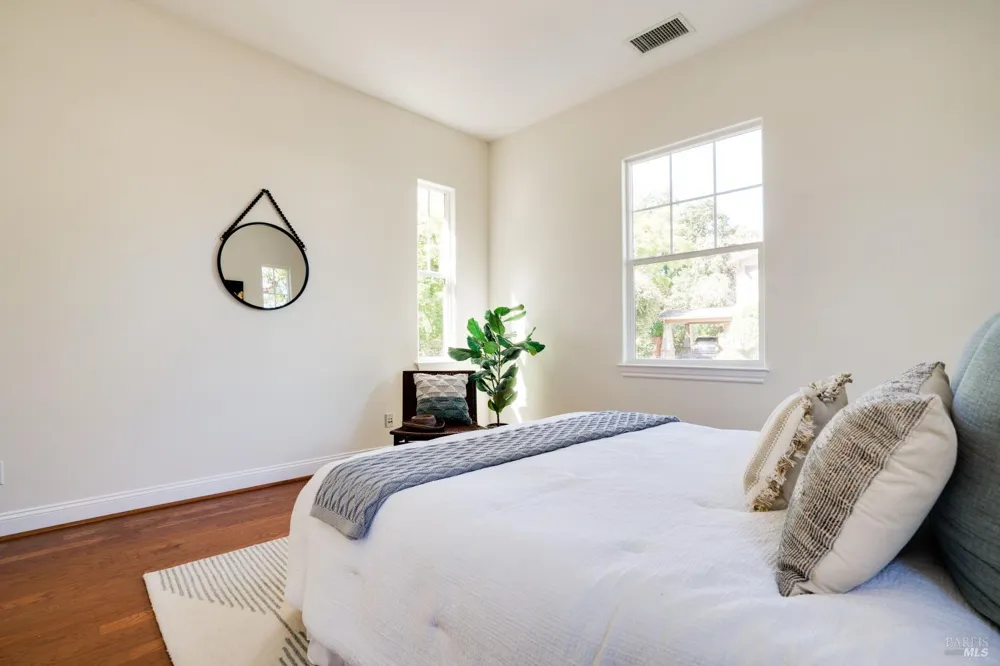 48 Catania Lane Napa, CA 94558