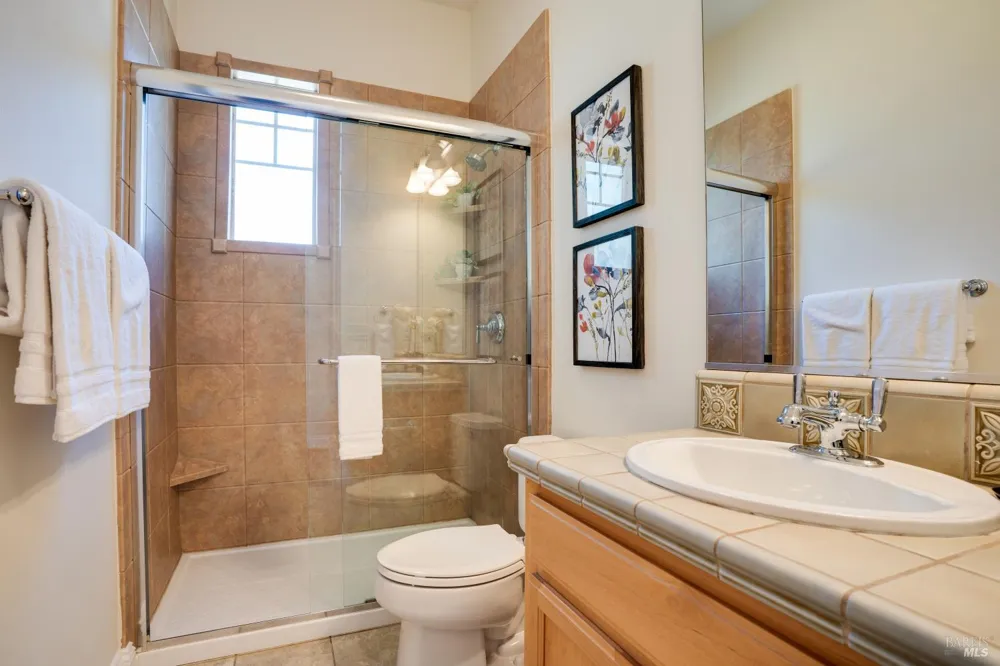 48 Catania Lane Napa, CA 94558