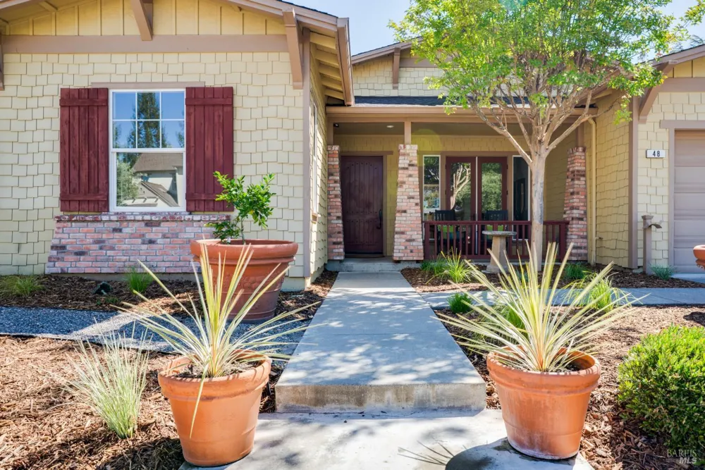 48 Catania Lane Napa, CA 94558