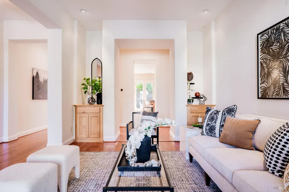48 Catania Lane Napa, CA 94558