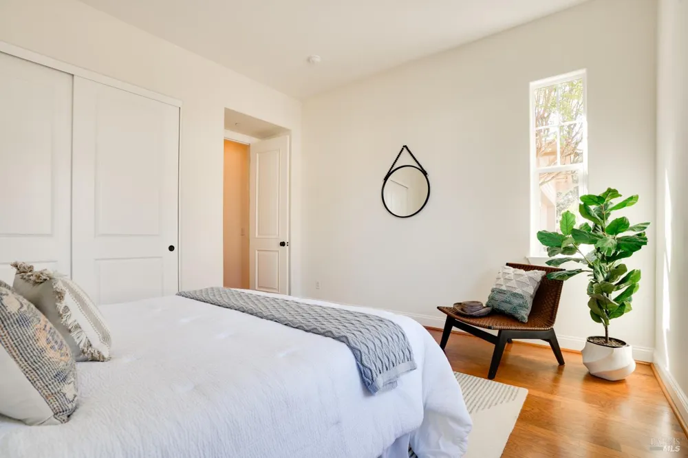 48 Catania Lane Napa, CA 94558