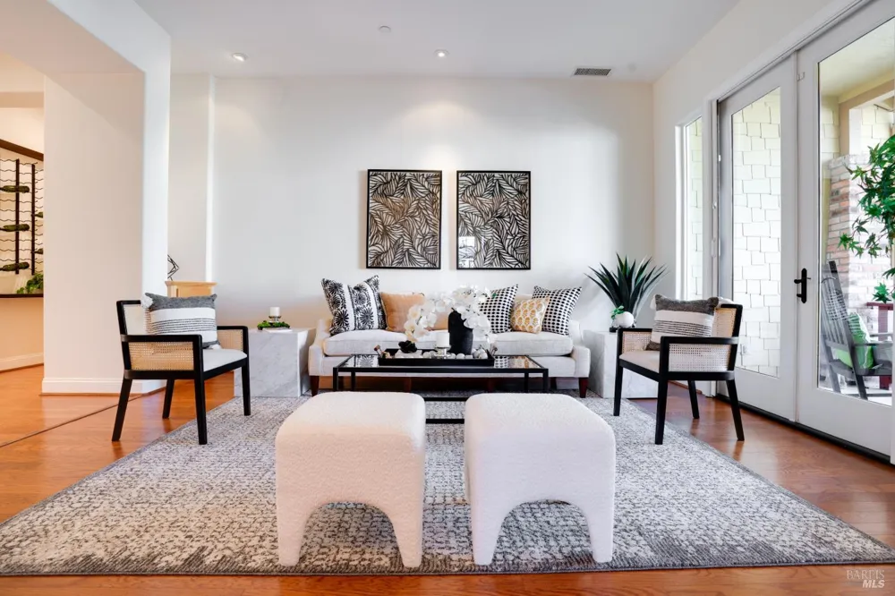 48 Catania Lane Napa, CA 94558