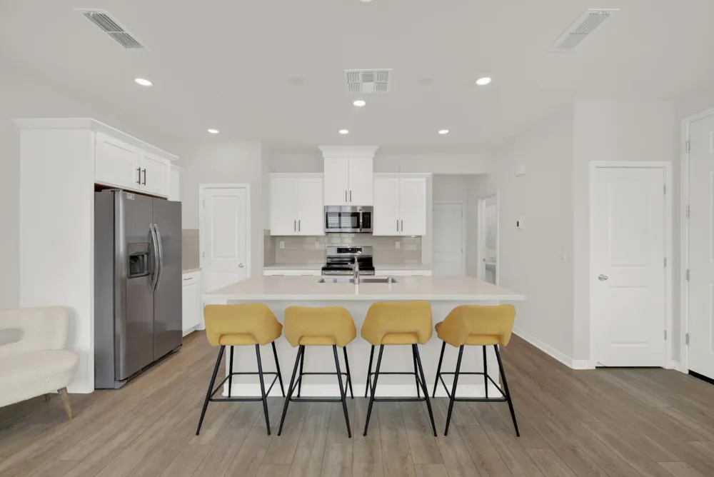 5301 E Commerce Way ##67104 Sacramento, CA 95835