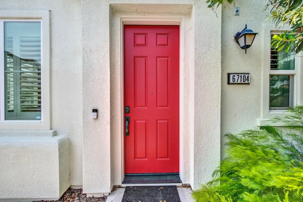 5301 E Commerce Way ##67104 Sacramento, CA 95835