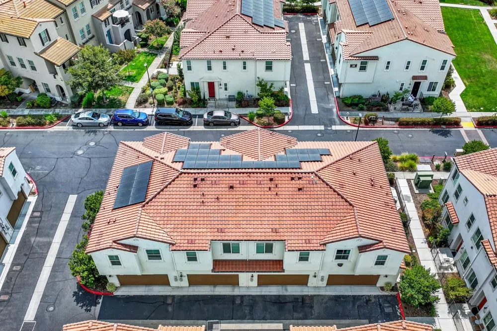 5301 E Commerce Way ##67104 Sacramento, CA 95835