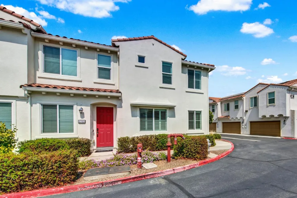 5301 E Commerce Way ##67104 Sacramento, CA 95835