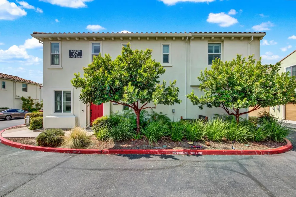5301 E Commerce Way ##67104 Sacramento, CA 95835