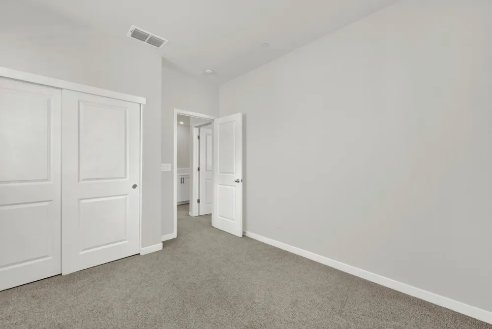 5301 E Commerce Way ##67104 Sacramento, CA 95835