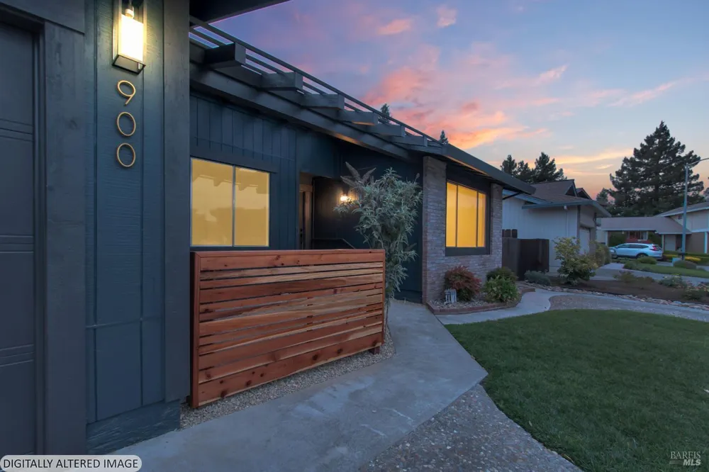 900 Hudis Street Rohnert Park, CA 94928