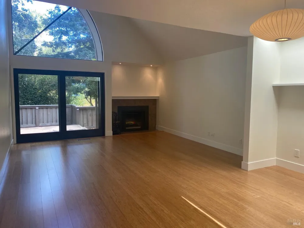 1377 Saint James Drive St. Helena, CA 94574
