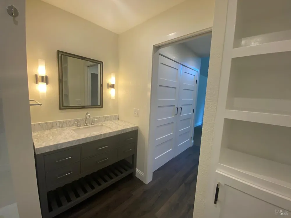 1377 Saint James Drive St. Helena, CA 94574