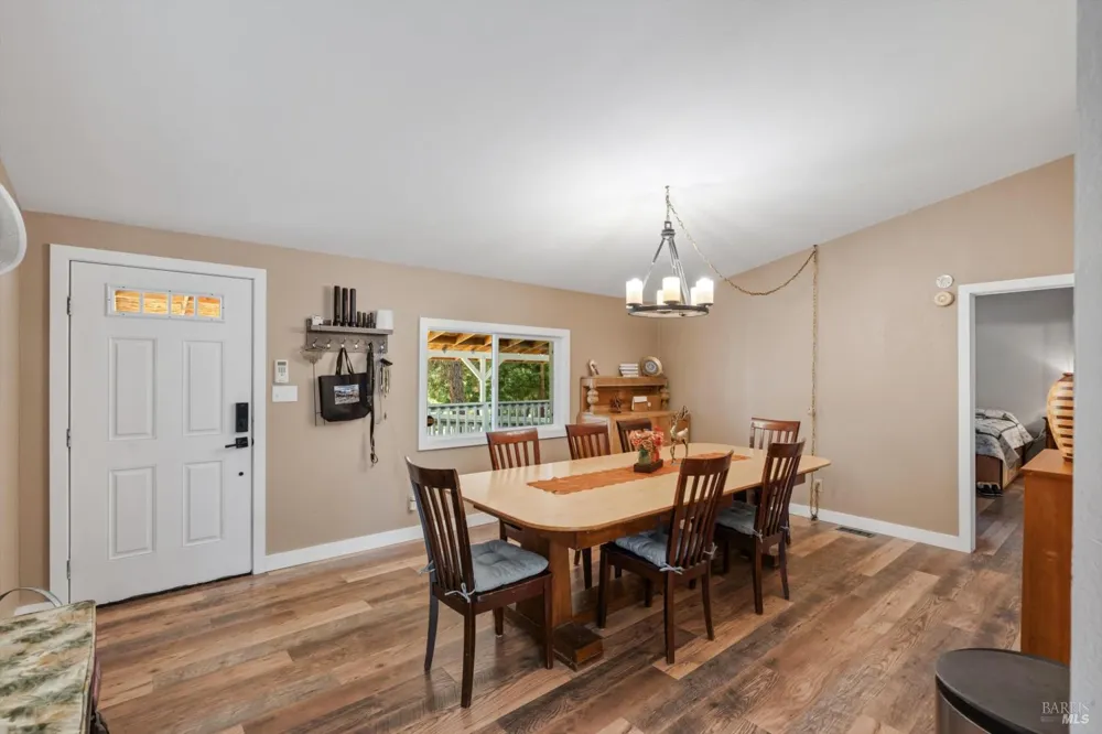 1510 Fitch Road Laytonville, CA 95454