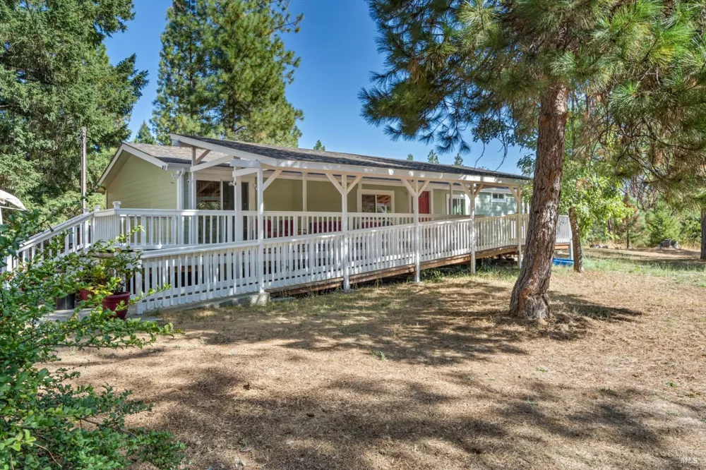 1510 Fitch Road Laytonville, CA 95454