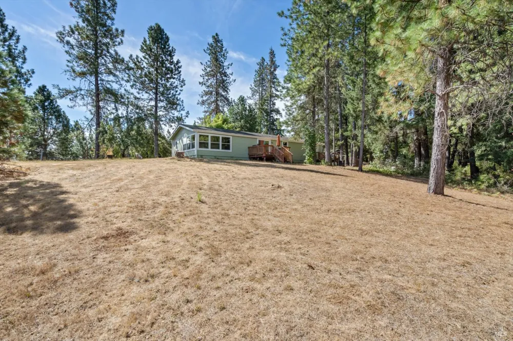 1510 Fitch Road Laytonville, CA 95454