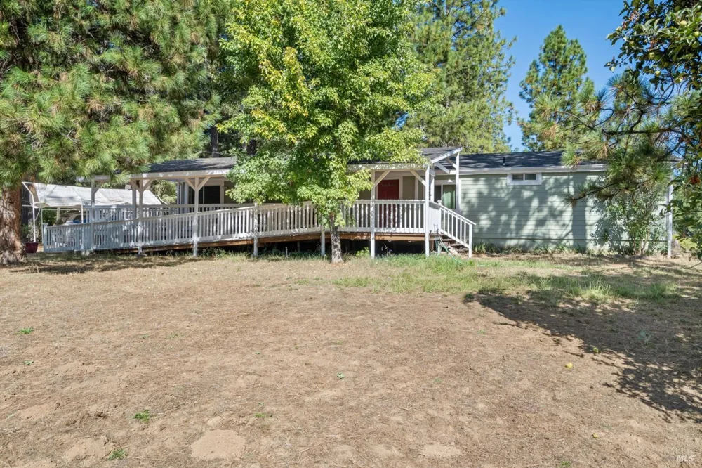 1510 Fitch Road Laytonville, CA 95454
