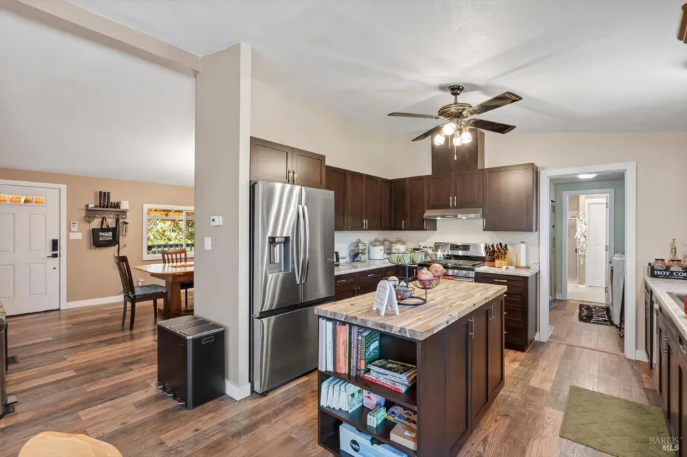 1510 Fitch Road Laytonville, CA 95454