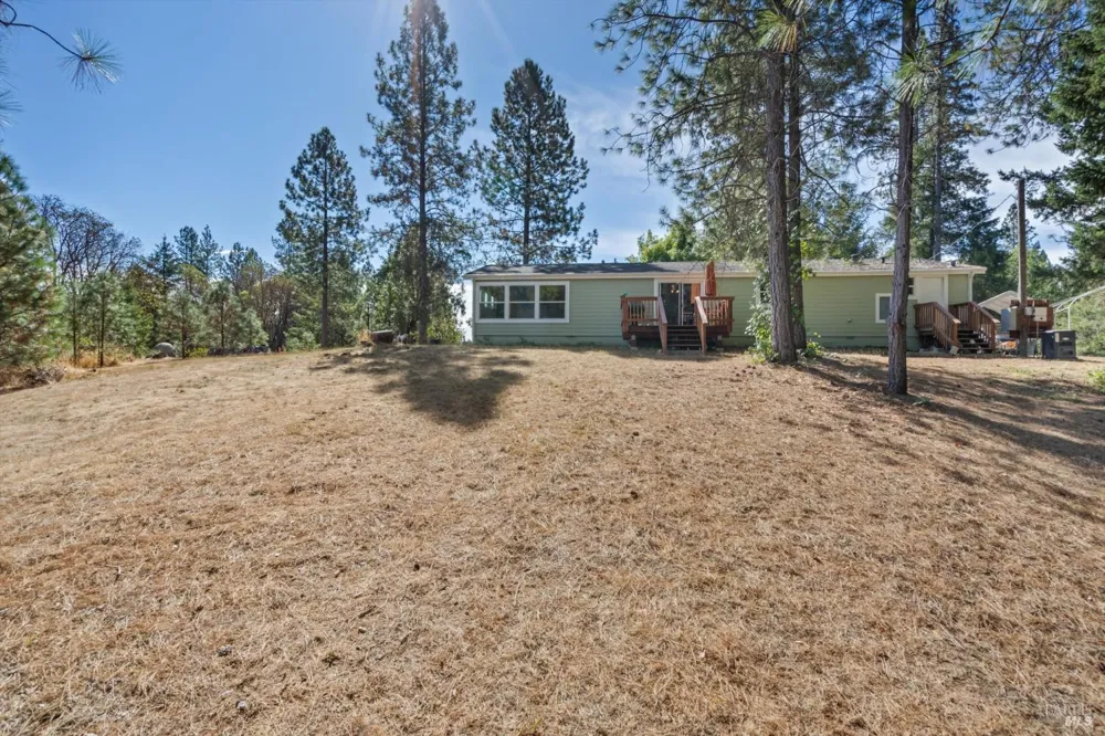 1510 Fitch Road Laytonville, CA 95454