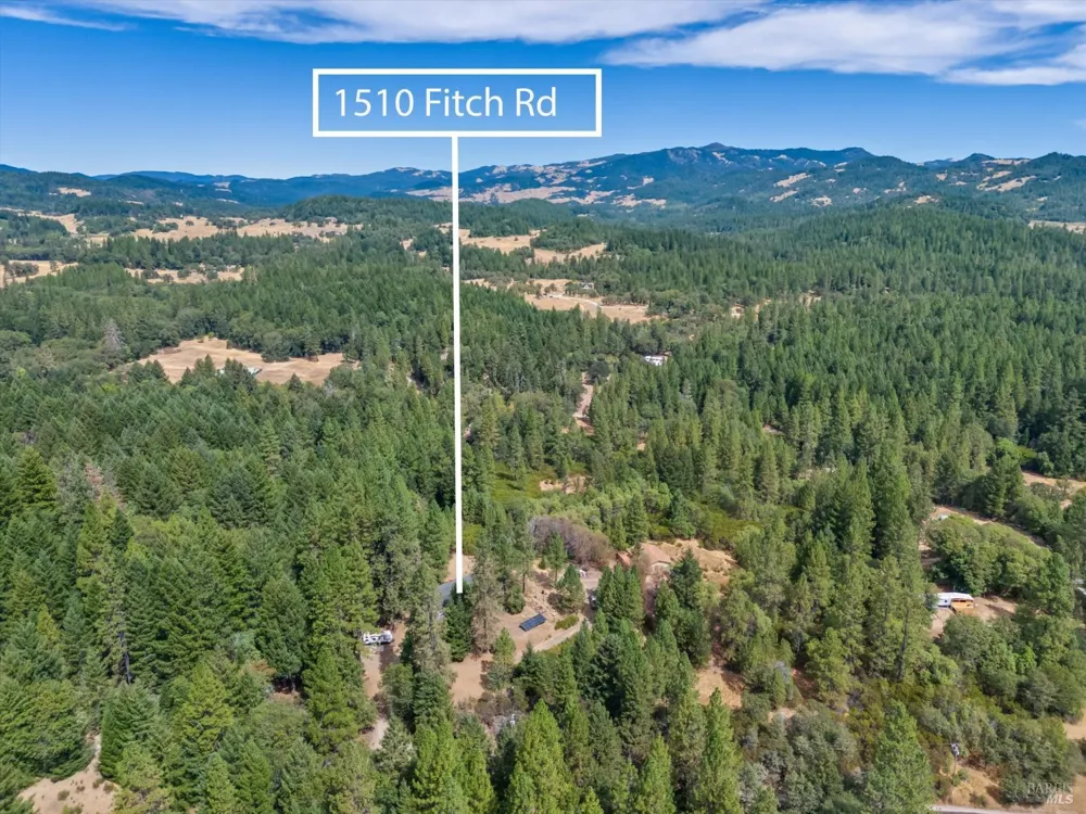 1510 Fitch Road Laytonville, CA 95454
