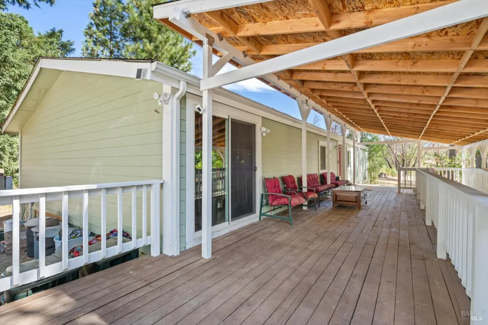 1510 Fitch Road Laytonville, CA 95454