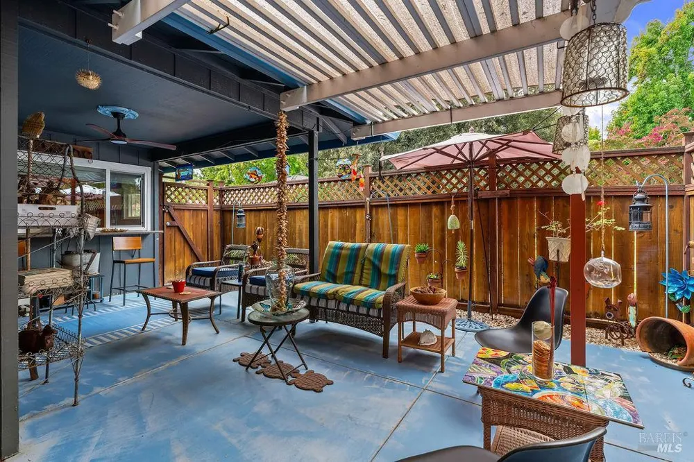 132 Mountain Vista Circle Santa Rosa, CA 95409