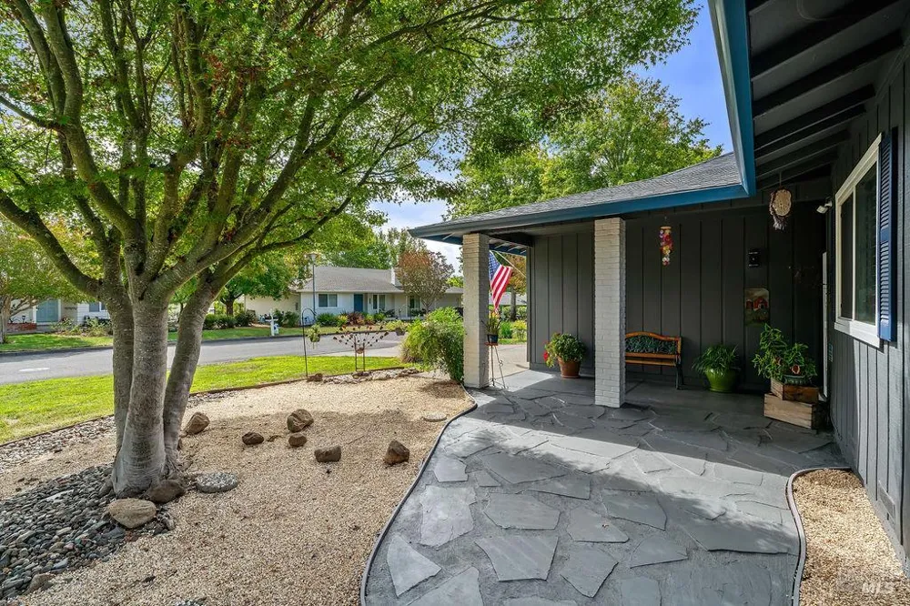 132 Mountain Vista Circle Santa Rosa, CA 95409