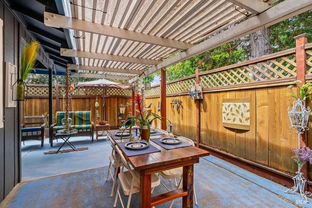132 Mountain Vista Circle Santa Rosa, CA 95409