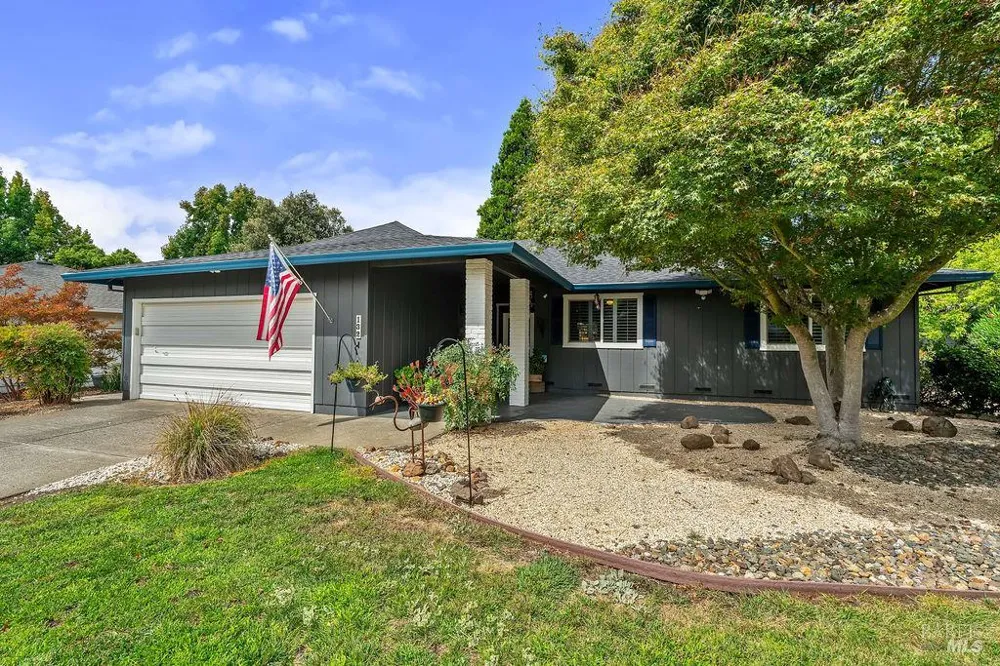 132 Mountain Vista Circle Santa Rosa, CA 95409