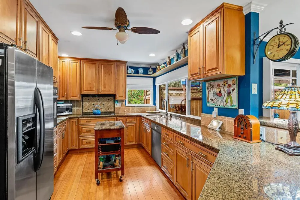 132 Mountain Vista Circle Santa Rosa, CA 95409