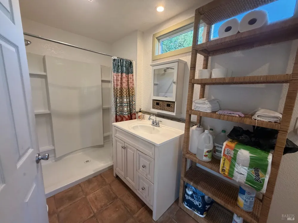 5147 Ridgley Court Guerneville, CA 95446