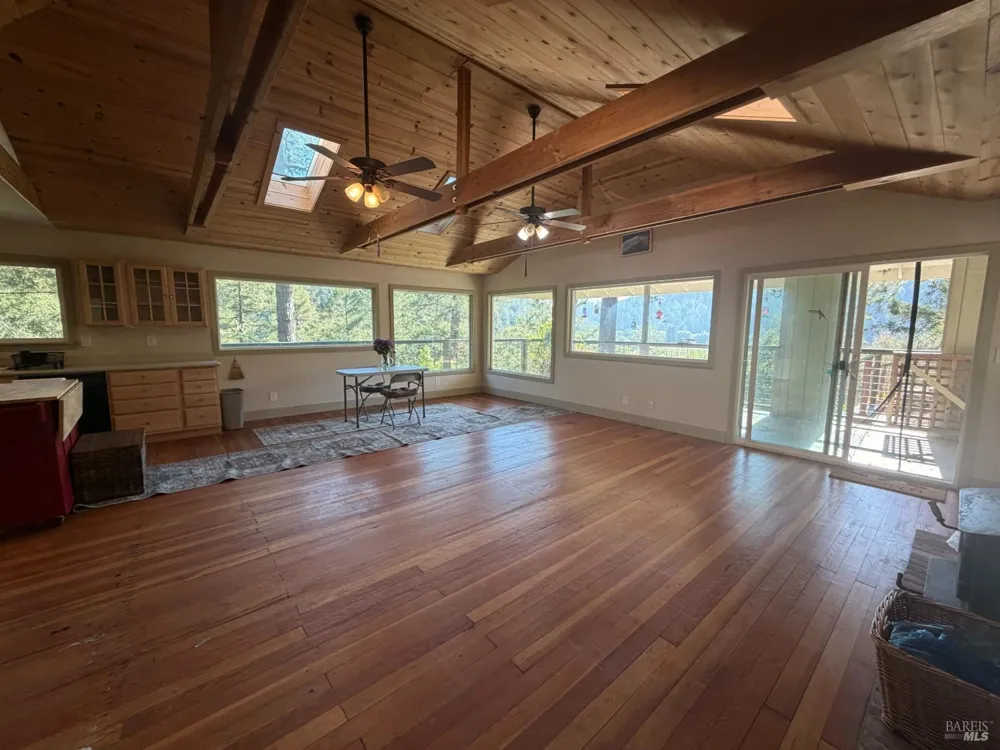 5147 Ridgley Court Guerneville, CA 95446