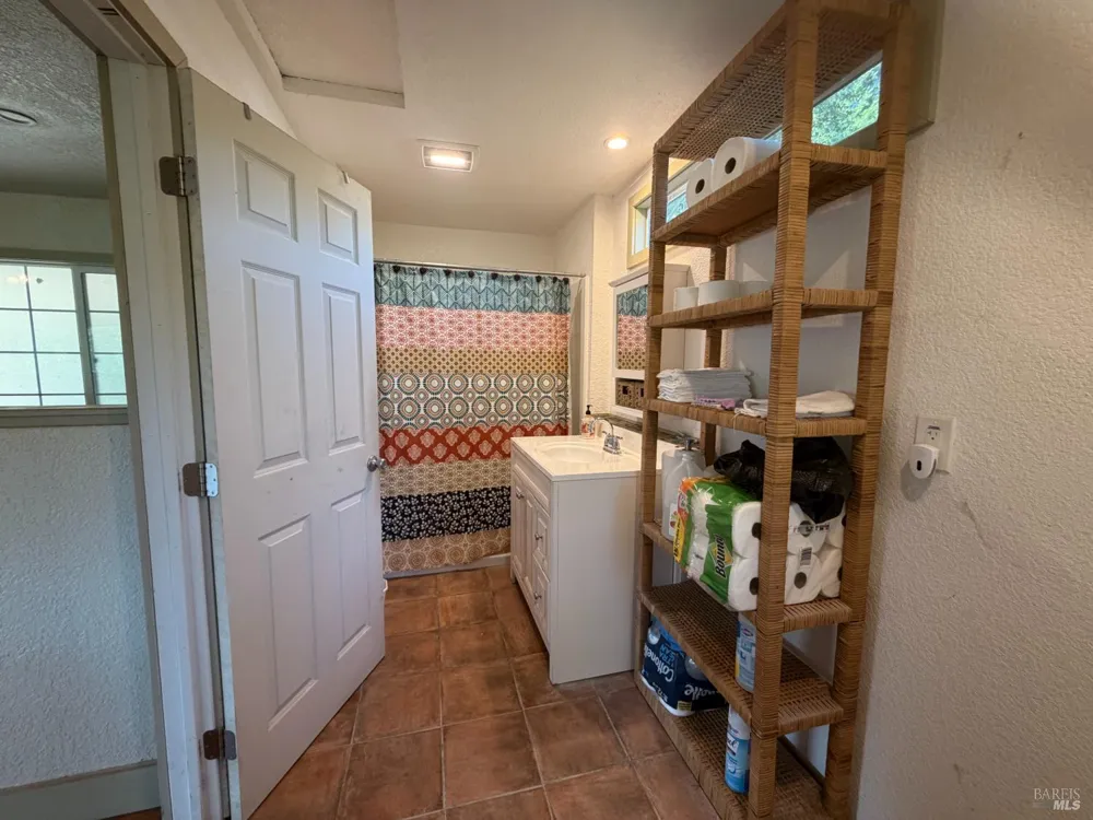 5147 Ridgley Court Guerneville, CA 95446