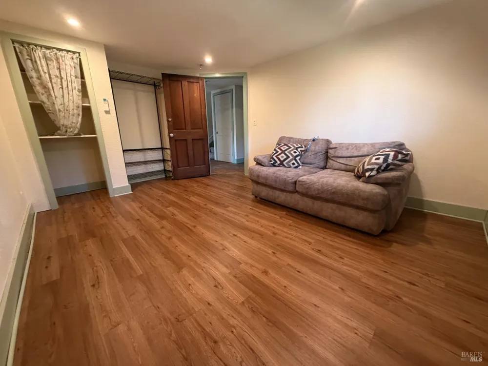 5147 Ridgley Court Guerneville, CA 95446