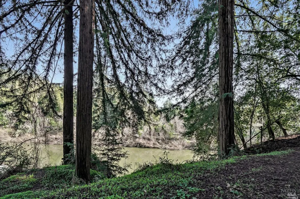 5147 Ridgley Court Guerneville, CA 95446