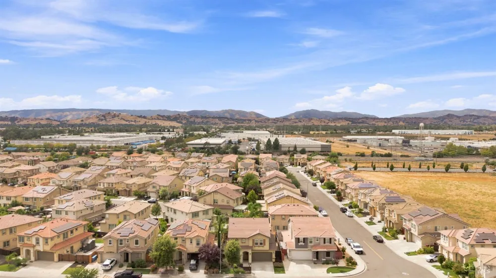 490 Epic Street Vacaville, CA 95688