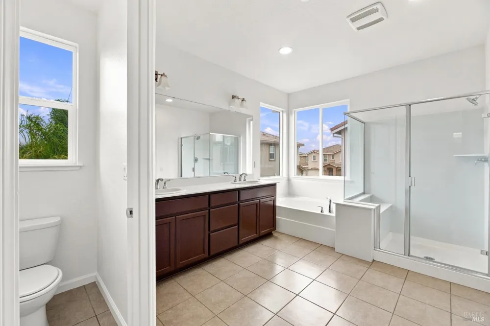 490 Epic Street Vacaville, CA 95688