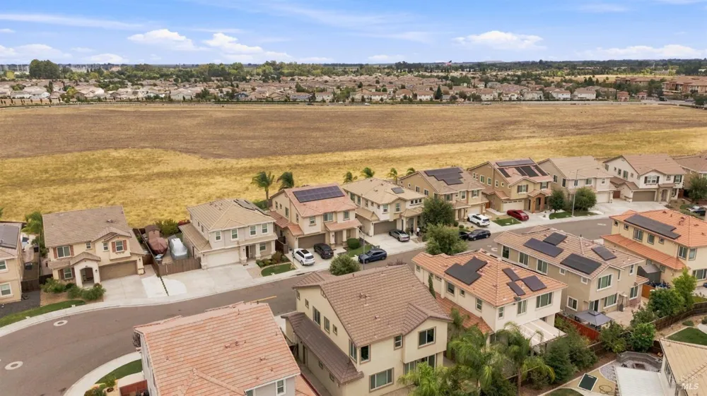 490 Epic Street Vacaville, CA 95688