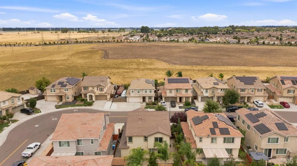 490 Epic Street Vacaville, CA 95688