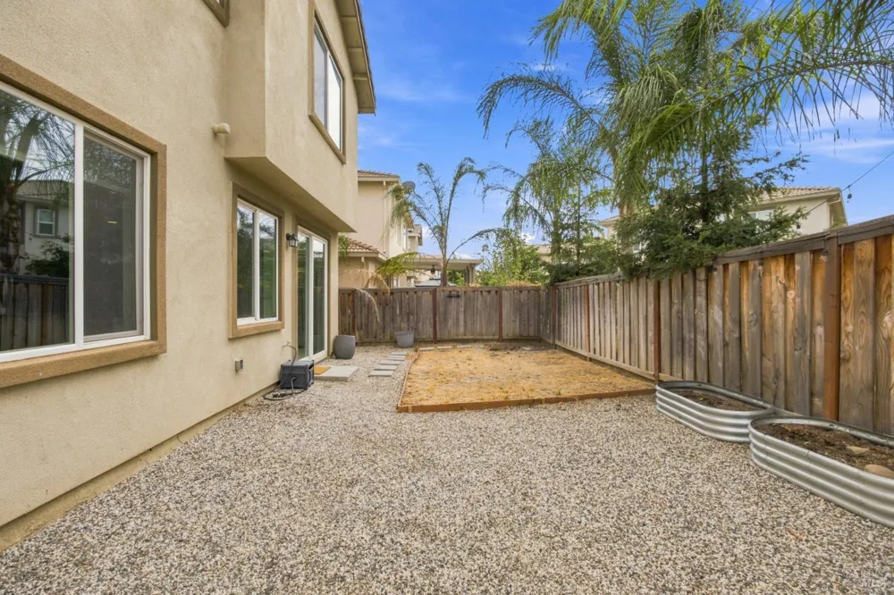 490 Epic Street Vacaville, CA 95688