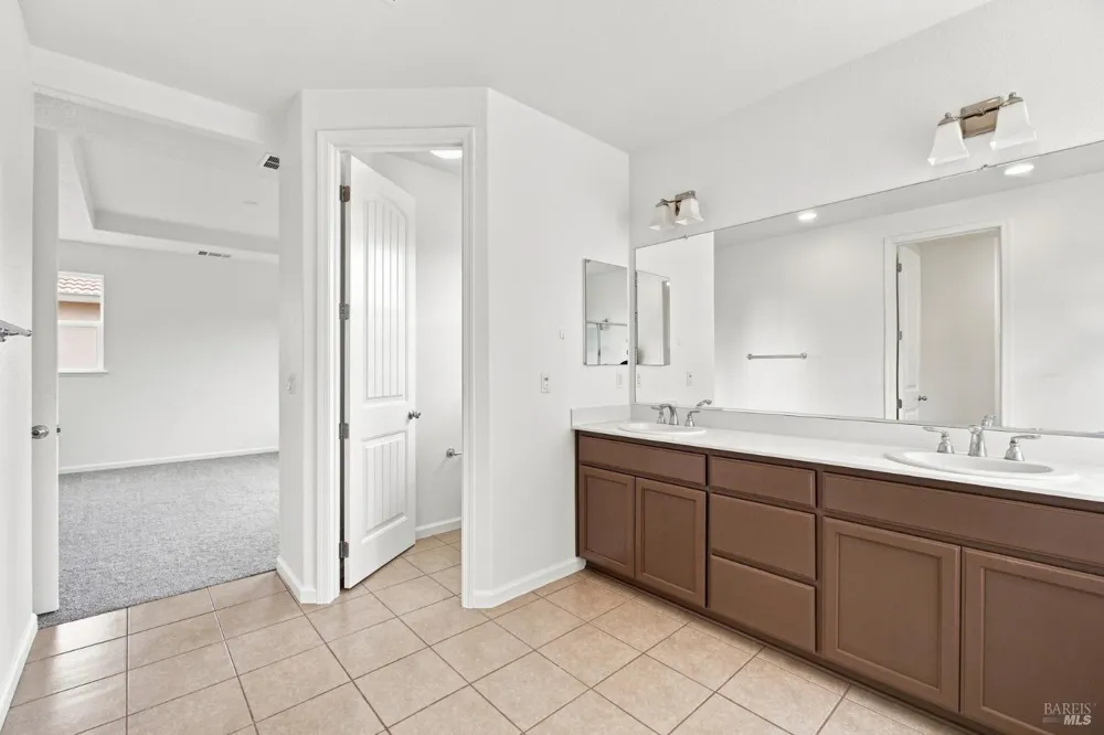 490 Epic Street Vacaville, CA 95688