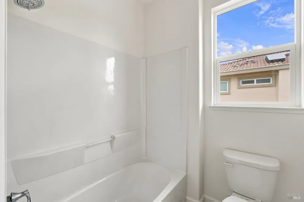 490 Epic Street Vacaville, CA 95688