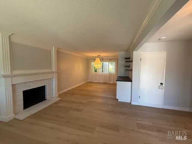 455 Donner Court Petaluma, CA 94954