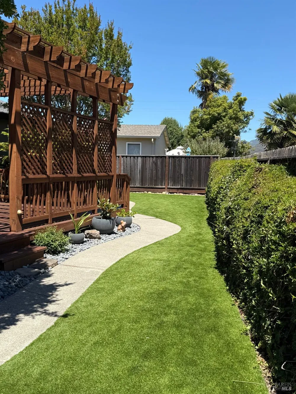 455 Donner Court Petaluma, CA 94954