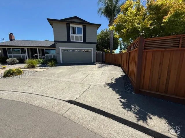 455 Donner Court Petaluma, CA 94954