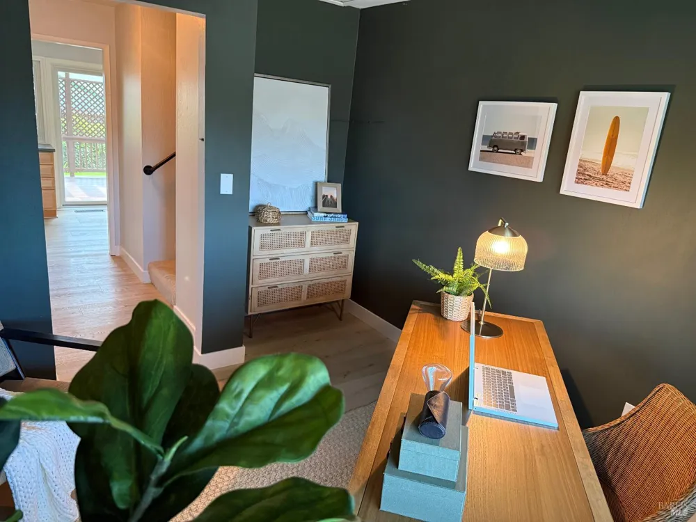 455 Donner Court Petaluma, CA 94954