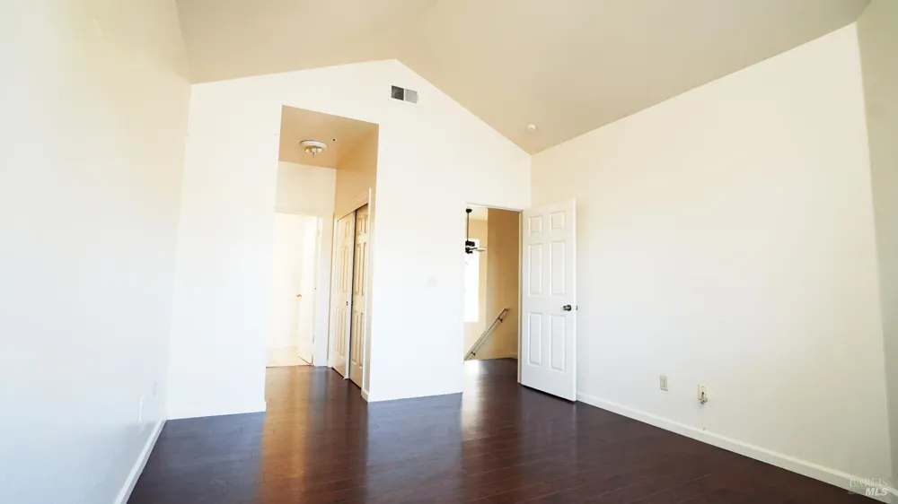 9 Manchester Lane Fairfield, CA 94533