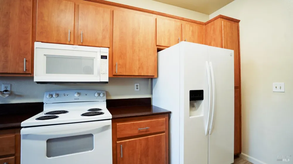 9 Manchester Lane Fairfield, CA 94533