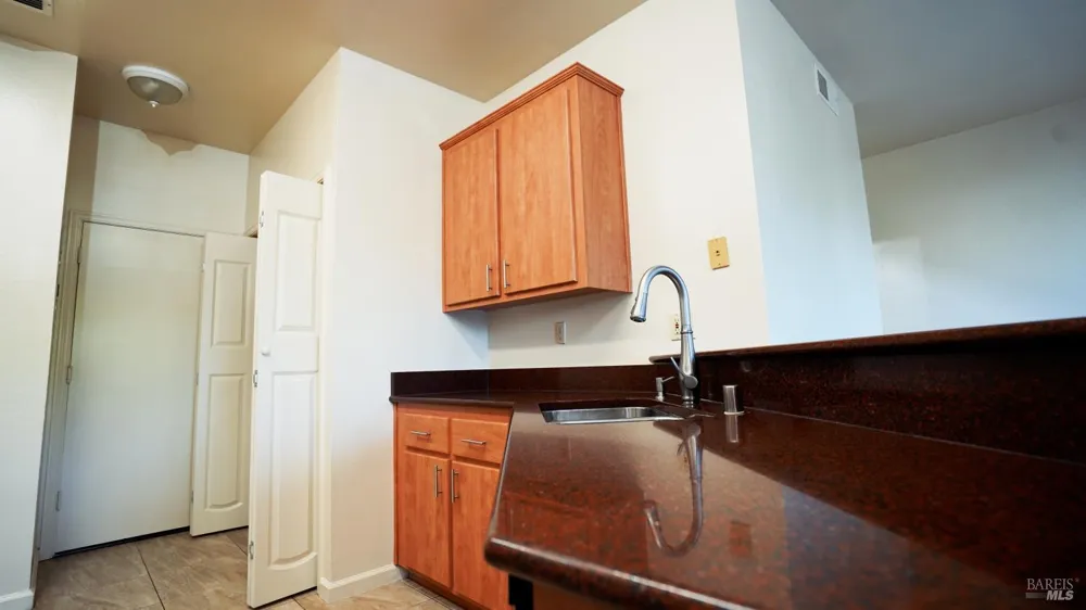 9 Manchester Lane Fairfield, CA 94533