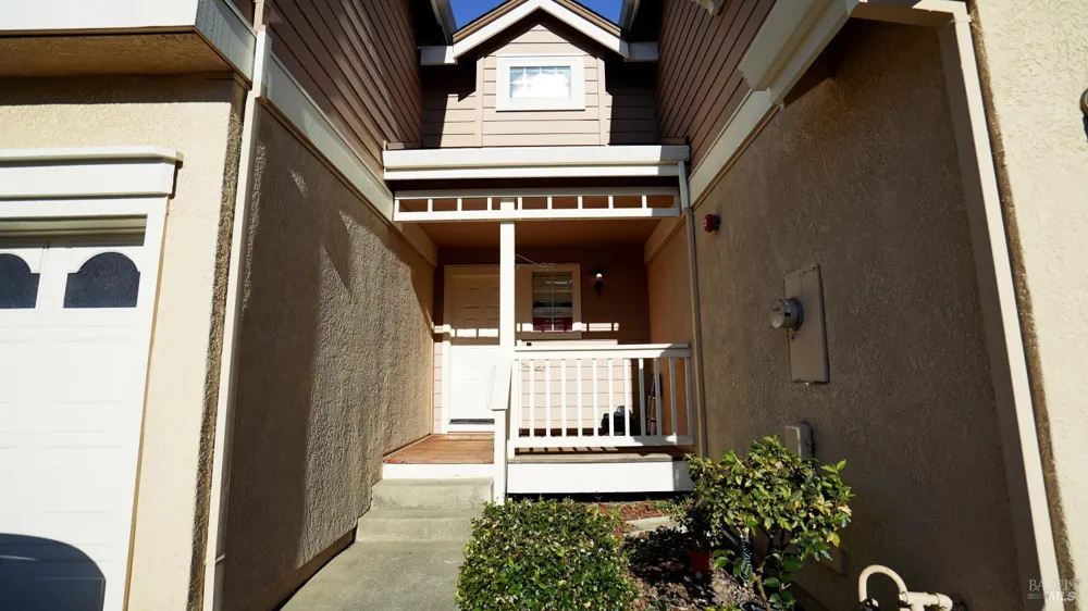 9 Manchester Lane Fairfield, CA 94533