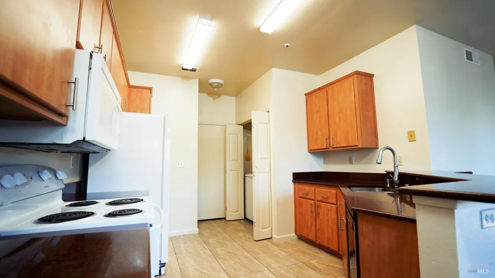 9 Manchester Lane Fairfield, CA 94533